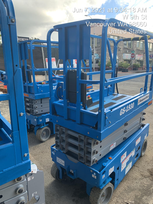 2019 Genie GS-1930 Half Height Swing Gate, 800W Inverter