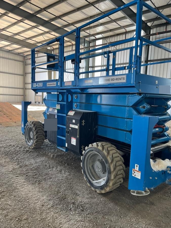 2023 GENIE GS-4390 RT