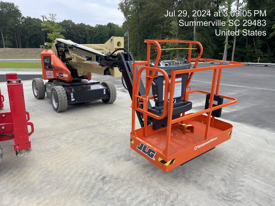 2024 JLG E450AJ