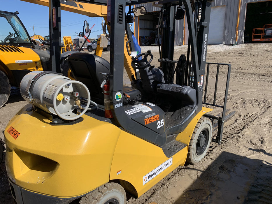 2021 KOMATSU FG25T-16