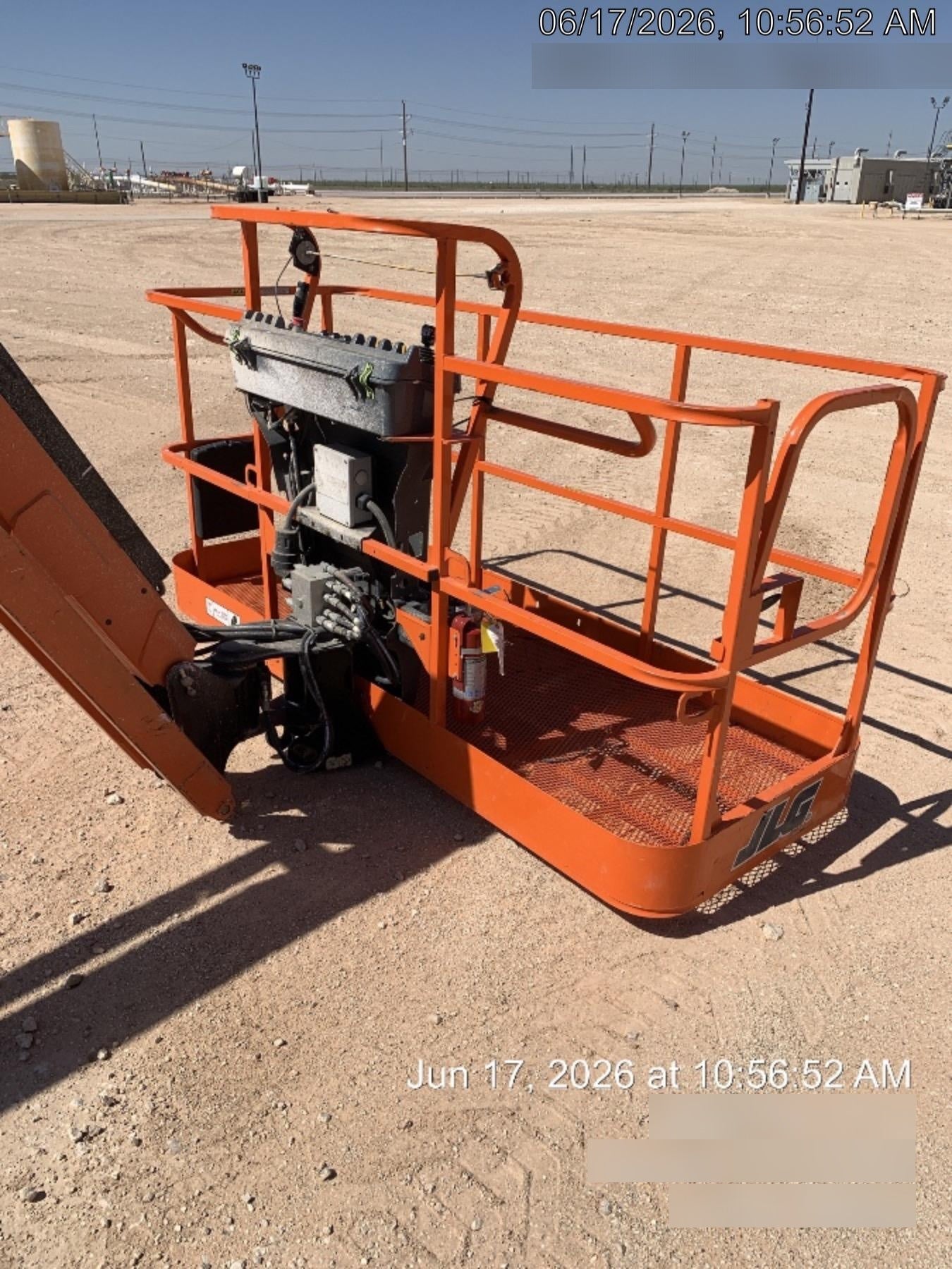 2021 JLG 600AJ