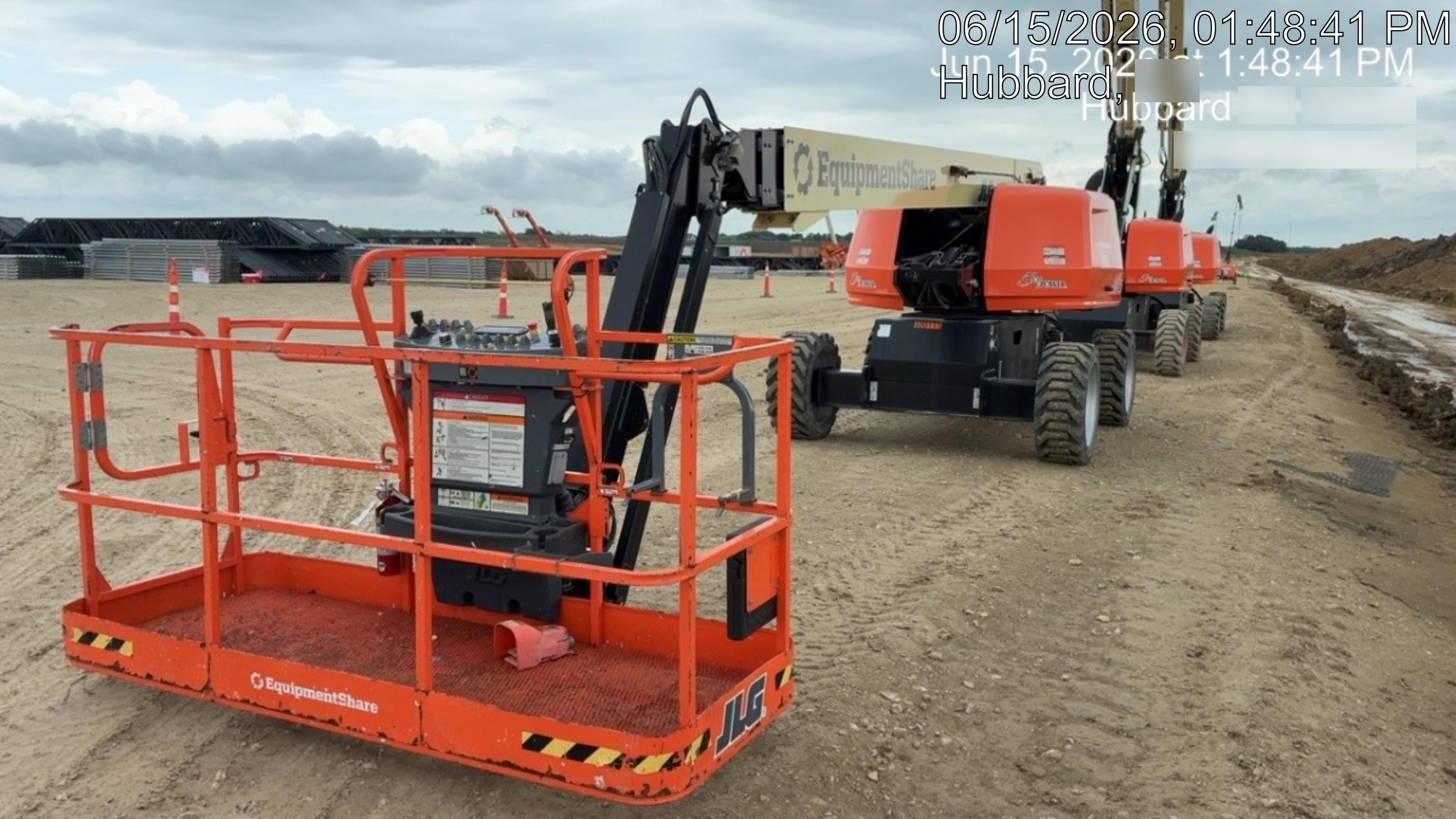 2024 JLG 660SJ