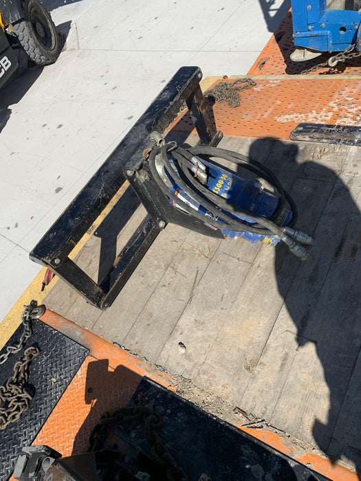 2023 AUGER TORQUE 3300-30