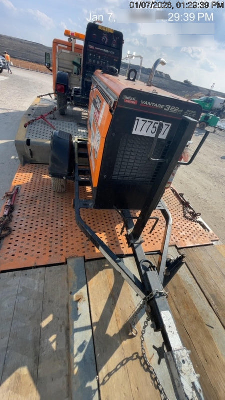 2021 Lincoln Electric Vantage 322 Vantage 322 Ready Pak 3 w/ Decals, ORANGE (includes trailer, cable rack, fender light kit) NO Telematics