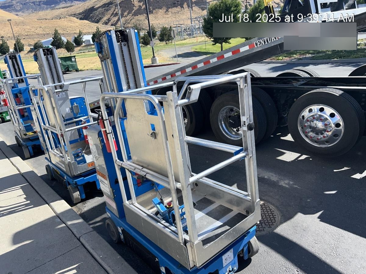 2020 GENIE GR-20