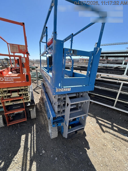 2023 GENIE GS-2632