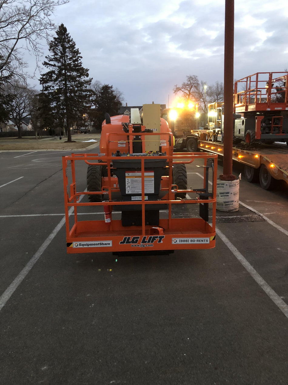 2021 JLG 450AJ