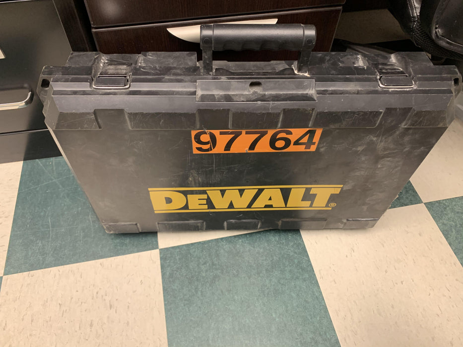 2020 DEWALT D25604