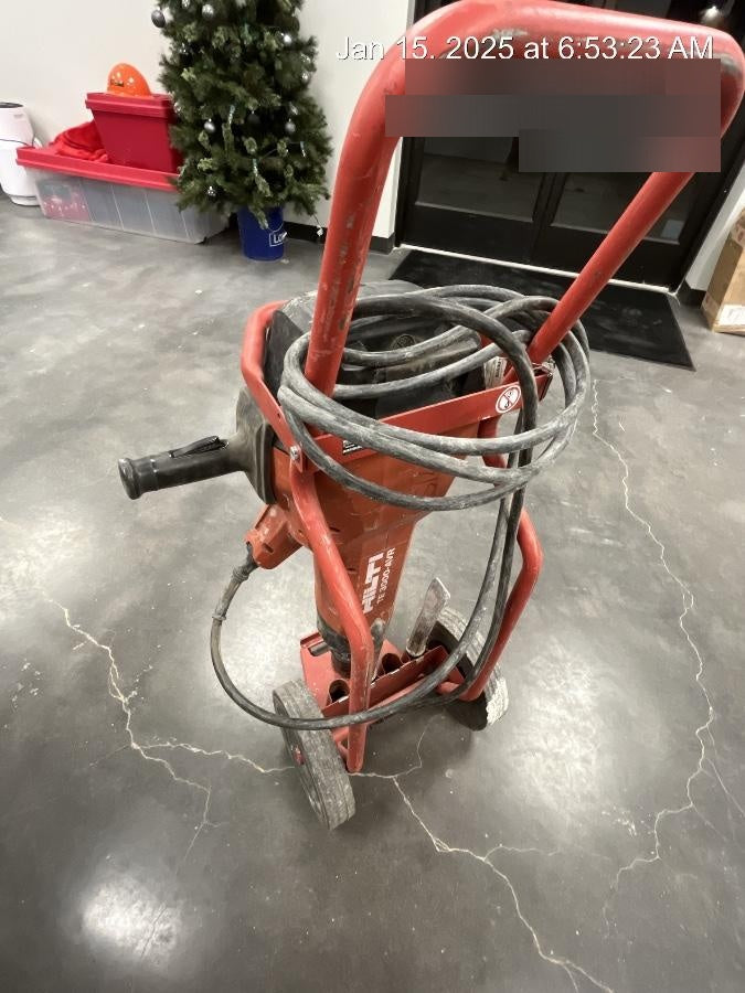 2023 HILTI TE 3000-AVR