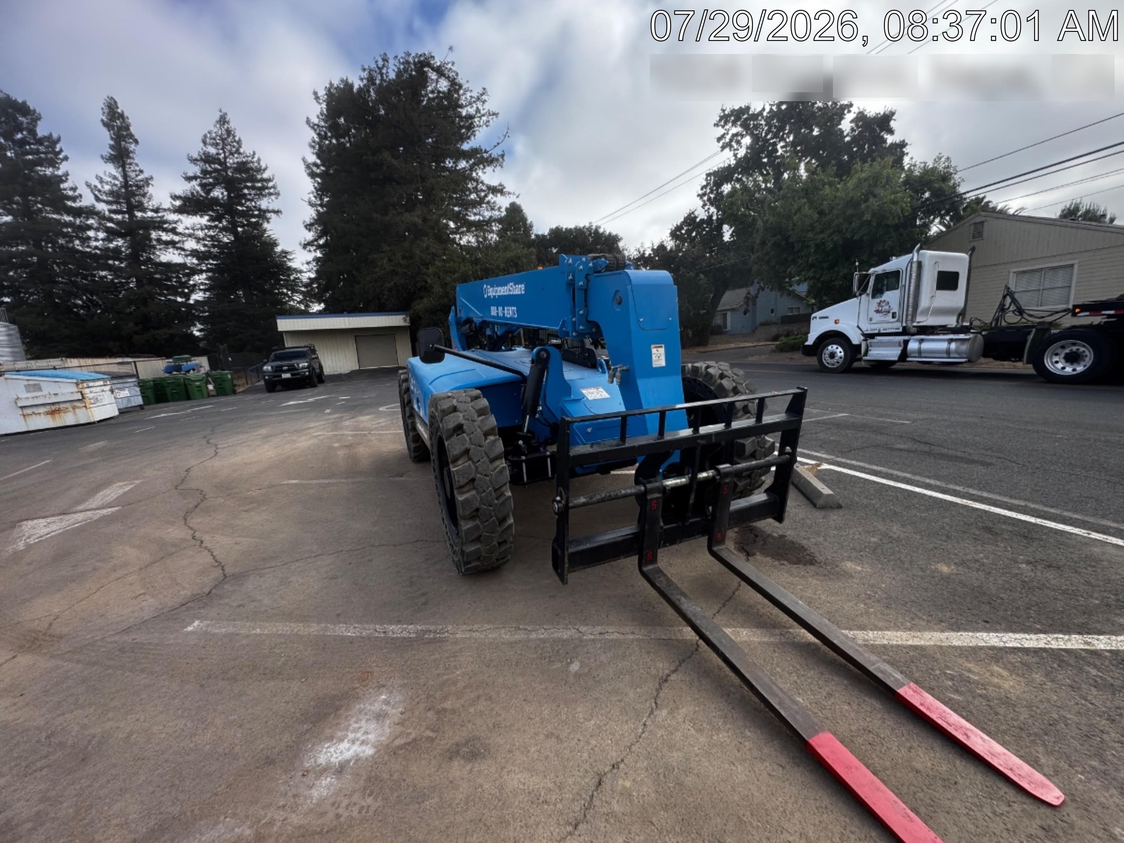 2024 GENIE GTH-636