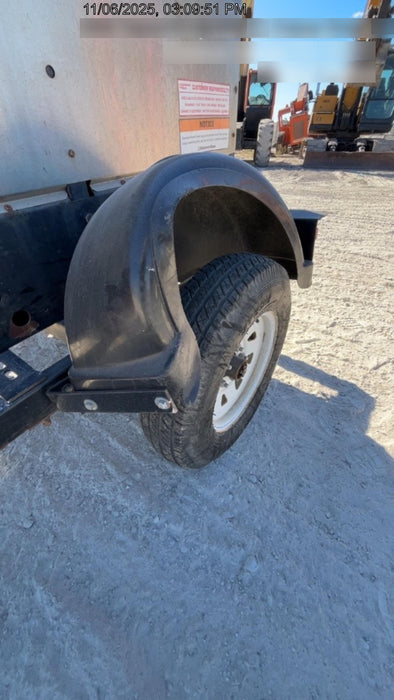2019 Lincoln Electric Vantage 322 Welder Ready-Pak 3, Two wheel trailer, Fender and Light kit, Cable Rack