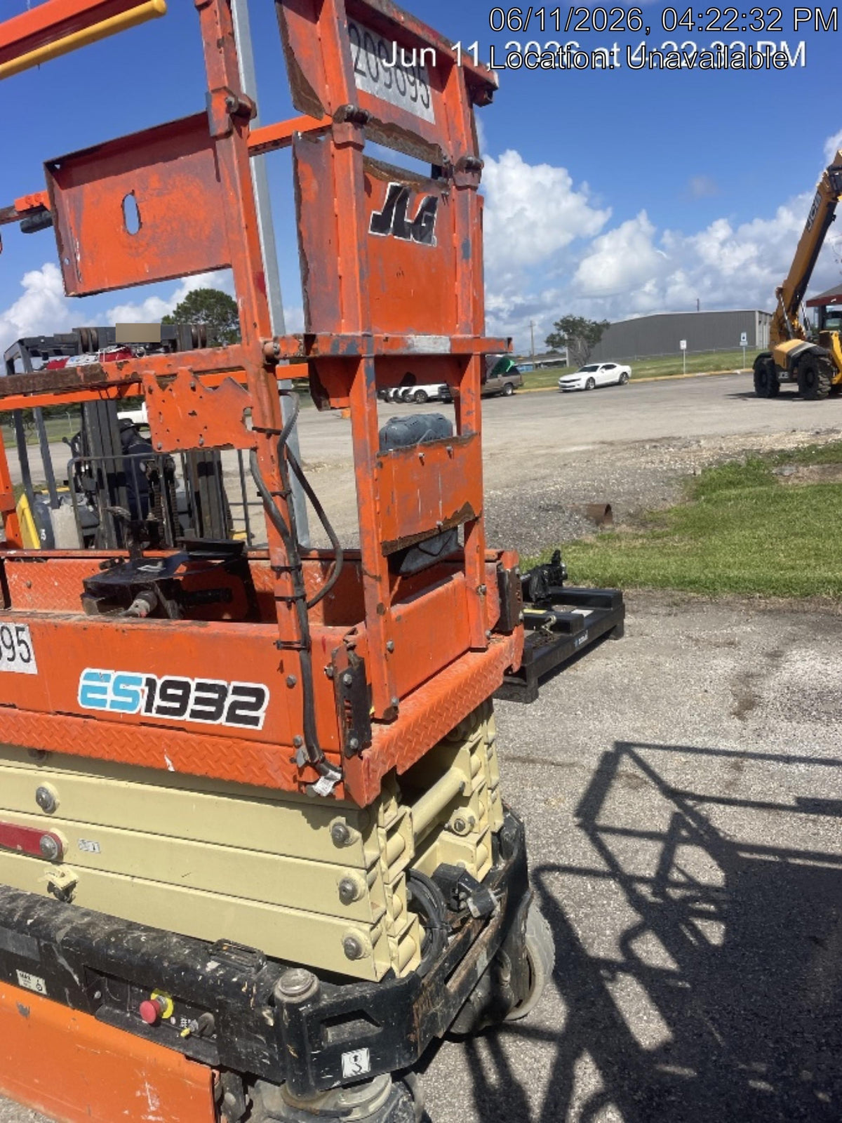 2022 JLG ES1932
