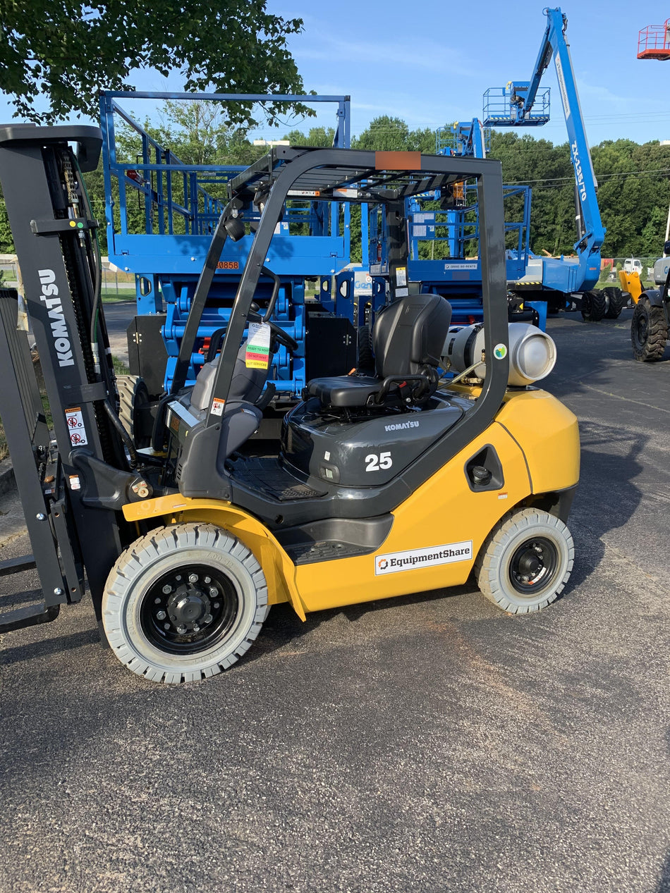 2020 KOMATSU FG25T-16