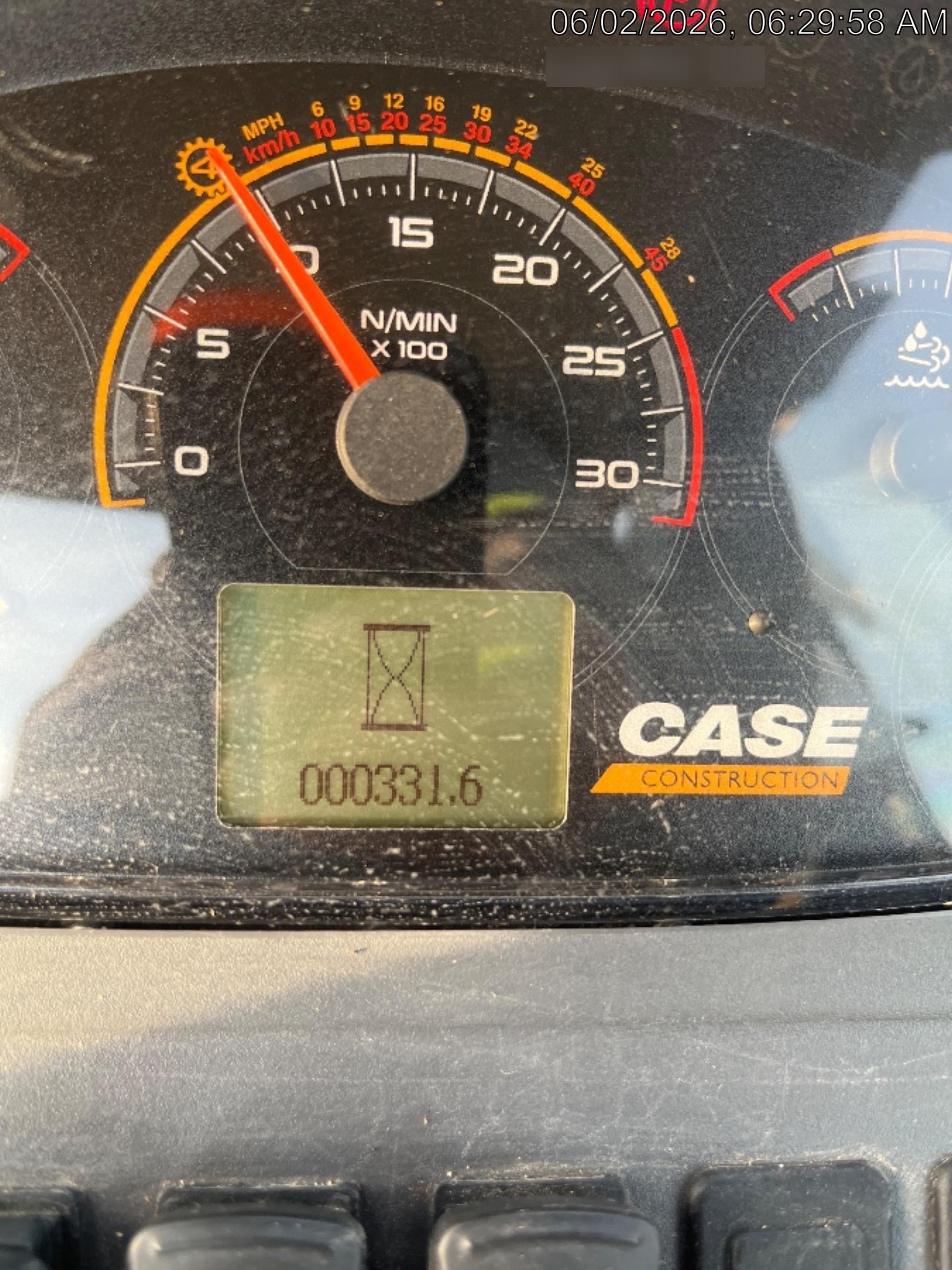 2024 CASE 580SV