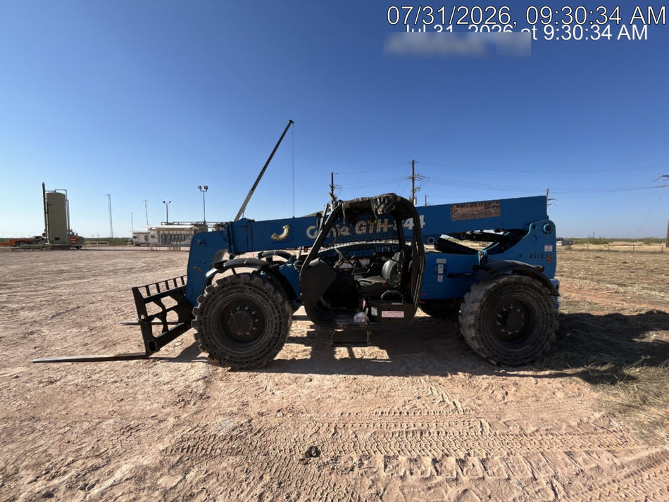 2018 Genie GTH-844 Genie GTH-844D w/Open ROPS, Solid Tires, Work Light/Beacon, 60" Carriage and Forks