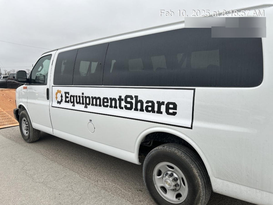 2023 CHEVROLET Express Van - Rental