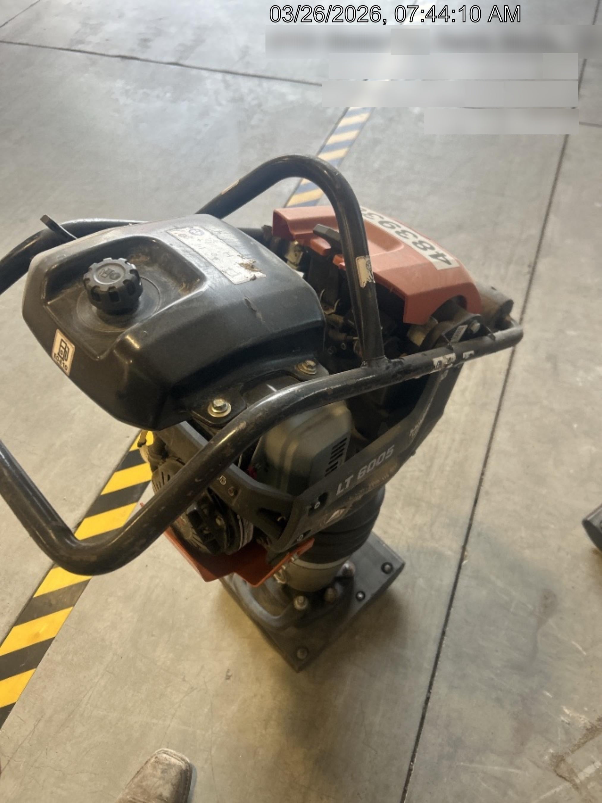 2024 HUSQVARNA LT6005