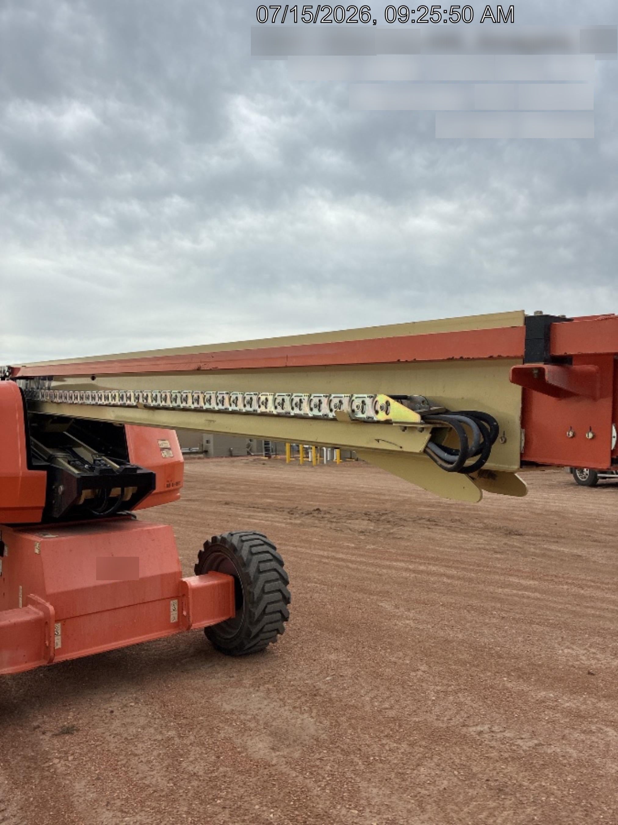 2019 JLG 660SJ