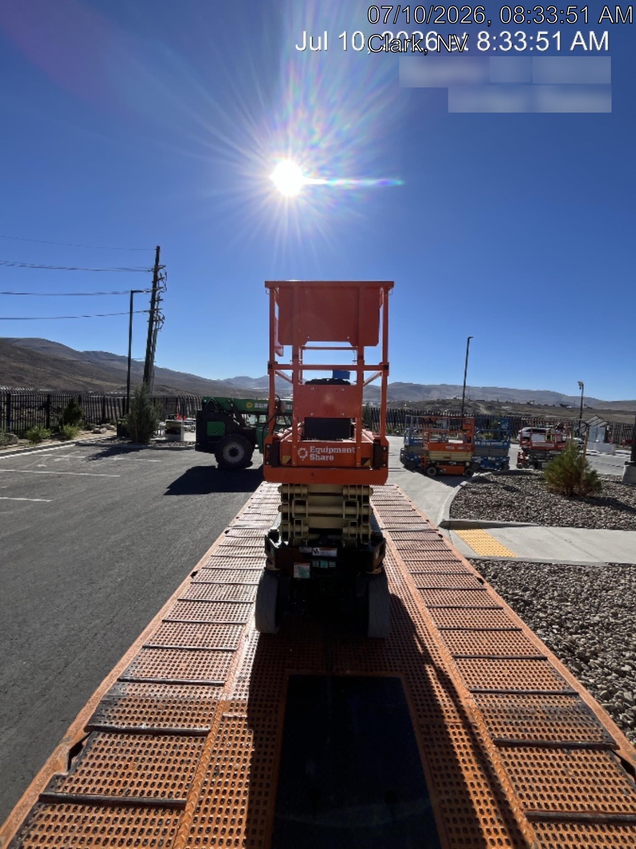 2022 JLG ES2632