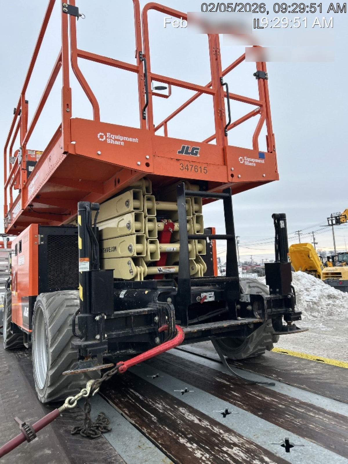 2023 JLG RT3369