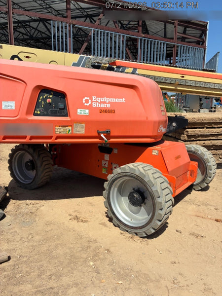 2022 JLG 660SJ