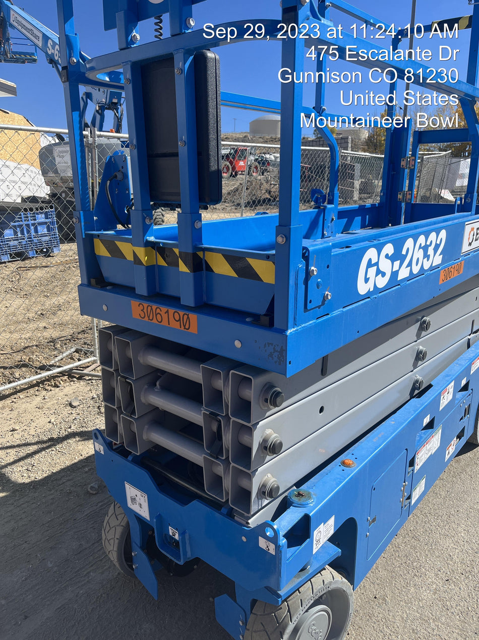 2023 GENIE GS-2632