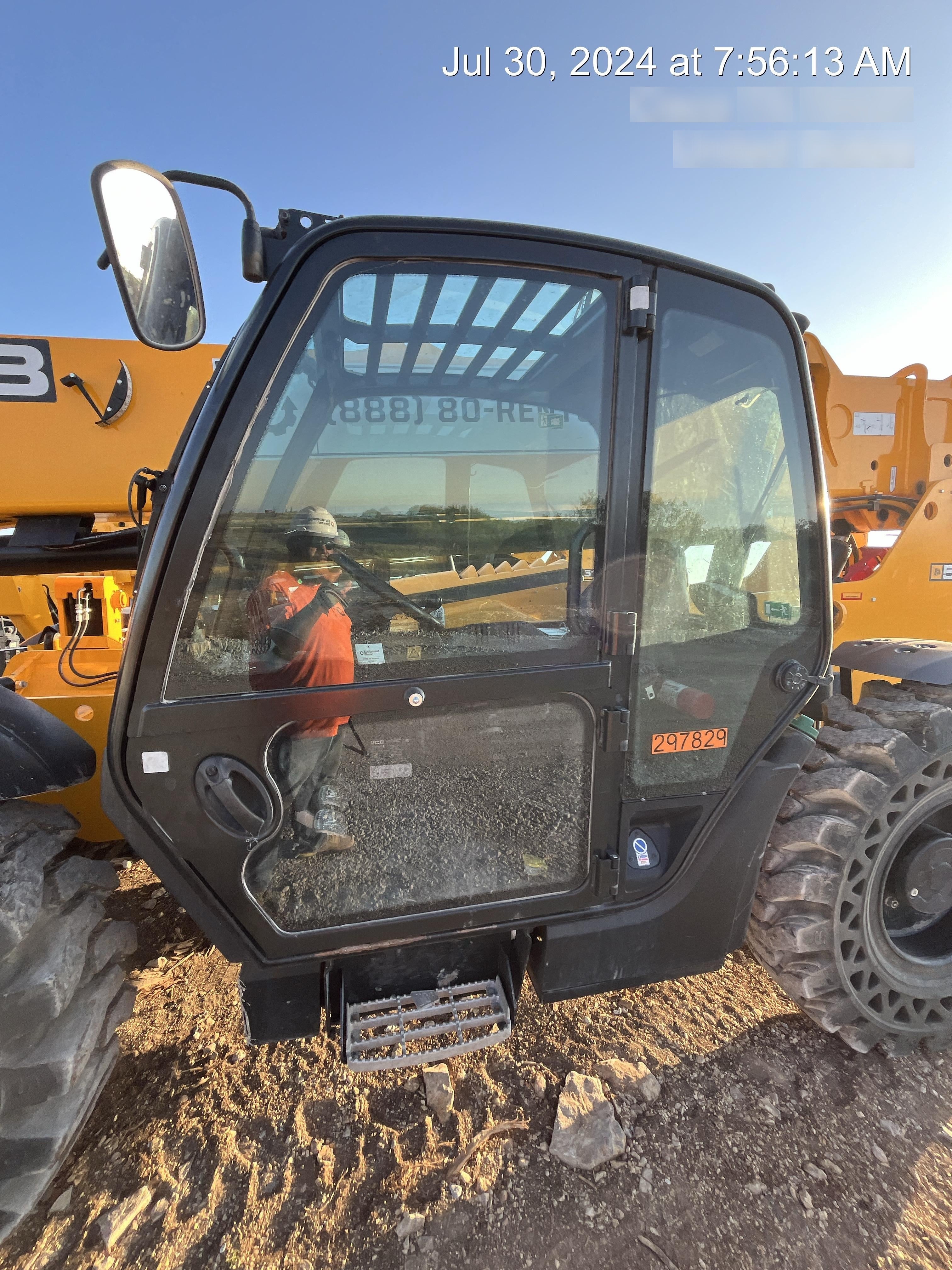 2023 JCB 512-56