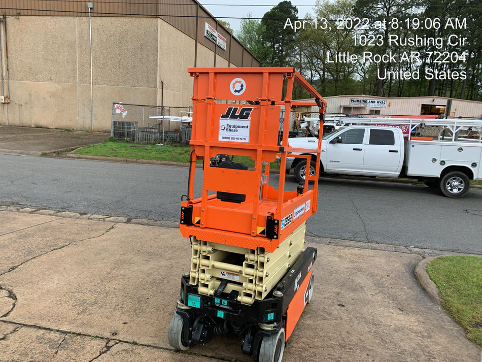 2022 JLG ES1932
