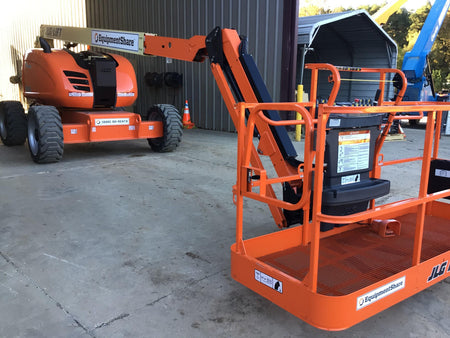 2021 JLG 600AJ