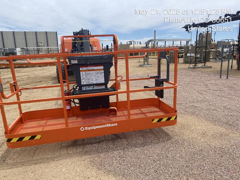 2025 JLG 660SJ