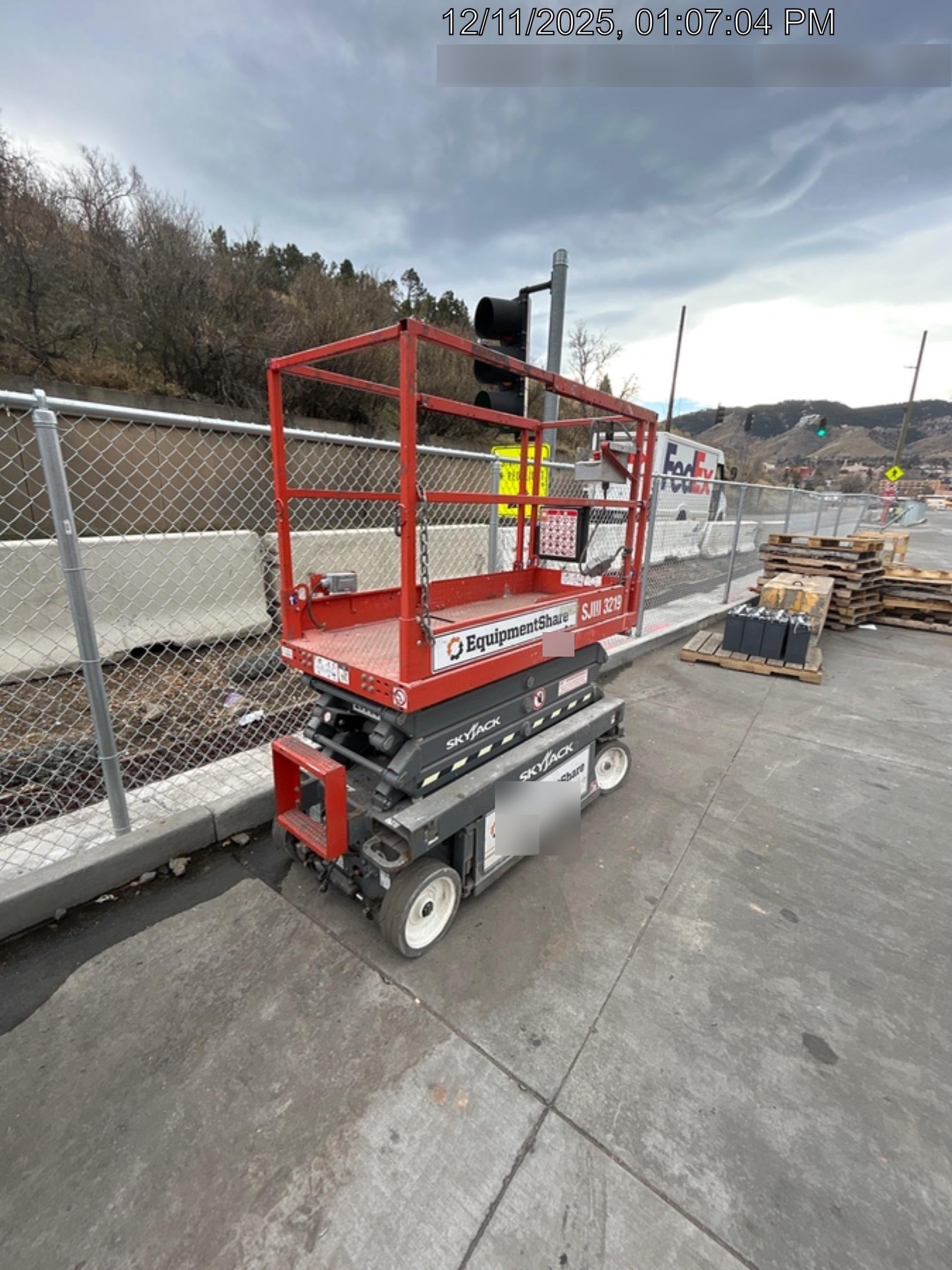 2019 Skyjack SJIII-3219 Standard Options