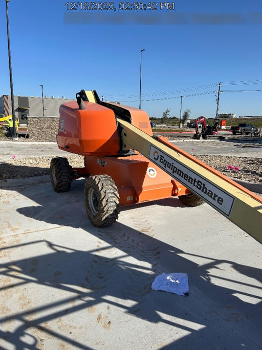 2019 JLG 400S