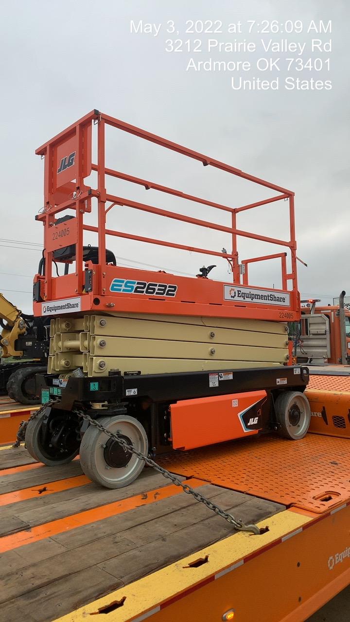 2022 JLG ES2632