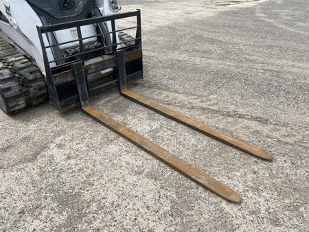 2022 ARROW MATERIAL HANDLING 60" Pallet Forks - Arrow