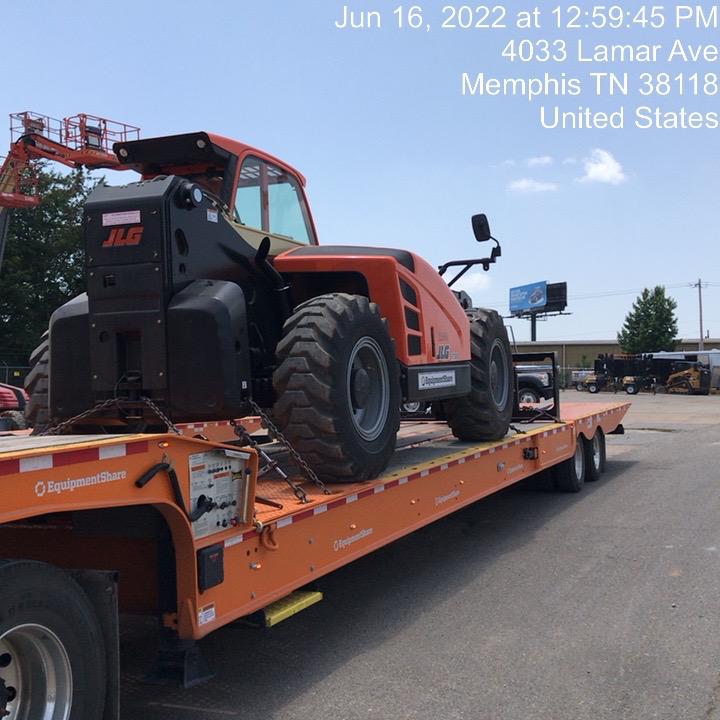 2022 JLG 1732