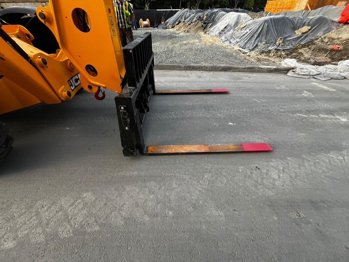 2024 JCB 510-56