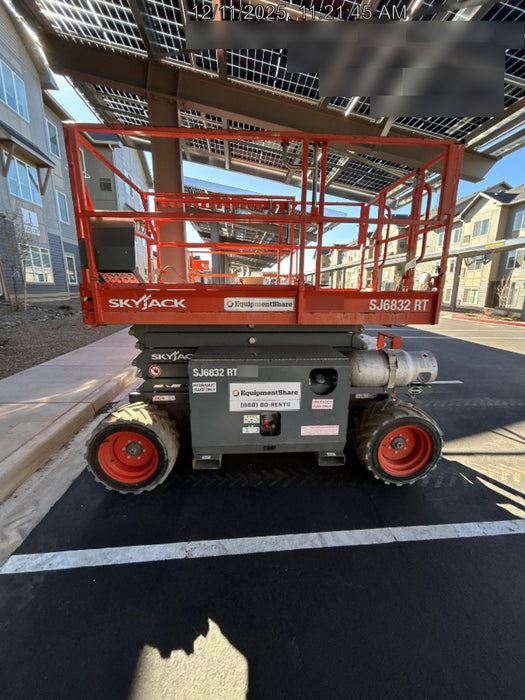 2019 SKYJACK SJ6832 RT