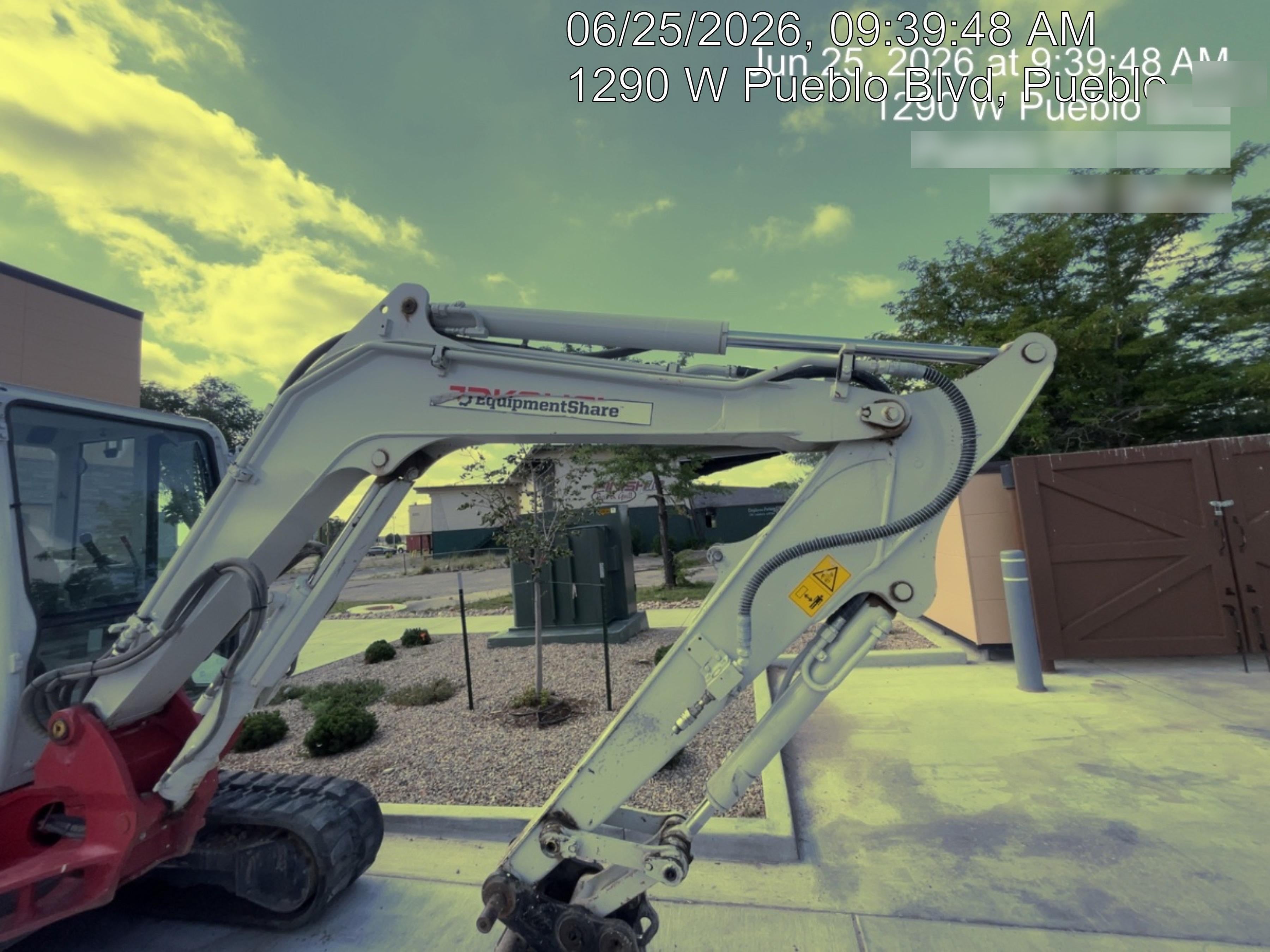 2022 TAKEUCHI TB250-2CR