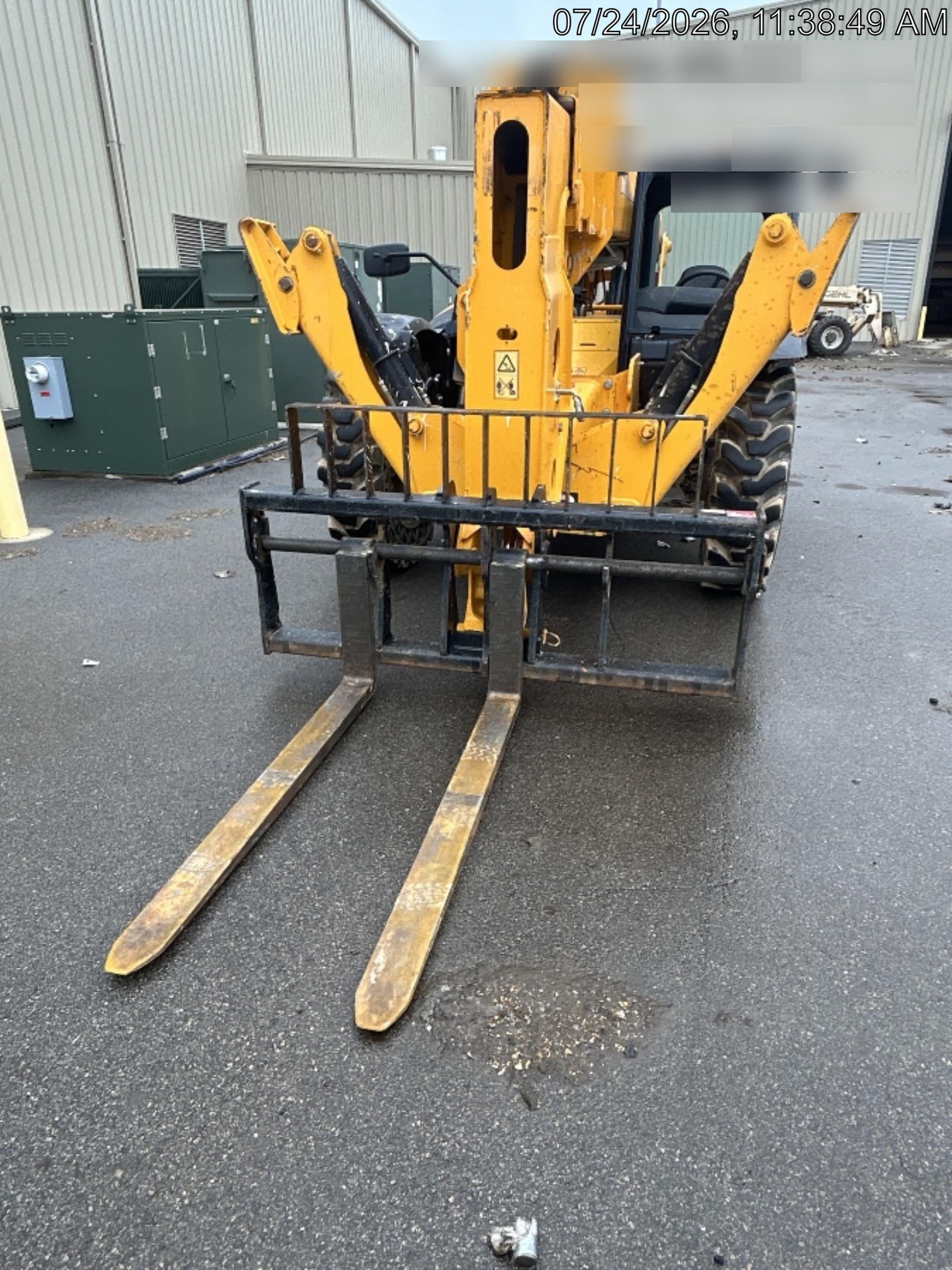 2023 JCB 510-56