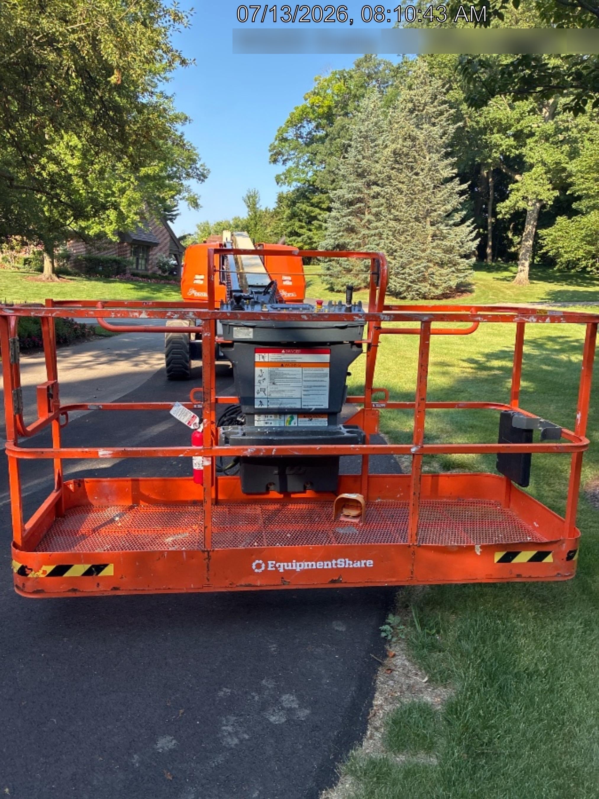 2024 JLG 660SJ