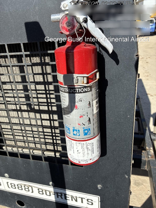 2019 Lincoln Electric Vantage 322 Welder Ready-Pak 3, Two wheel trailer, Fender and Light kit, Cable Rack