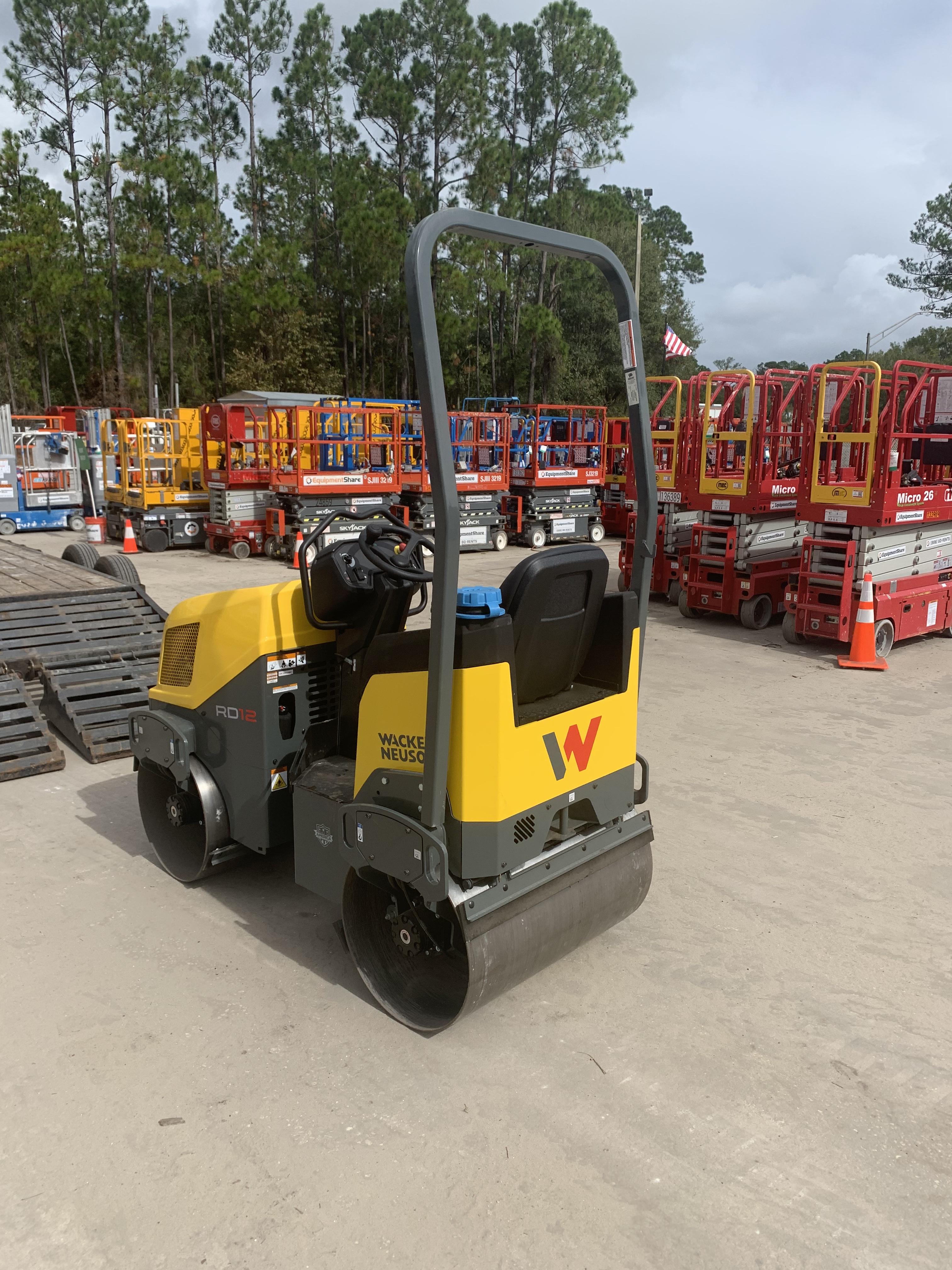 2023 WACKER NEUSON RD12A