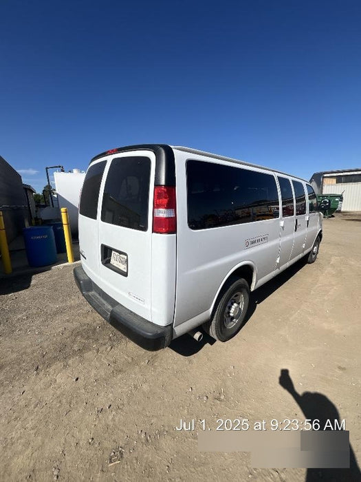 2023 CHEVROLET Express Van - Rental