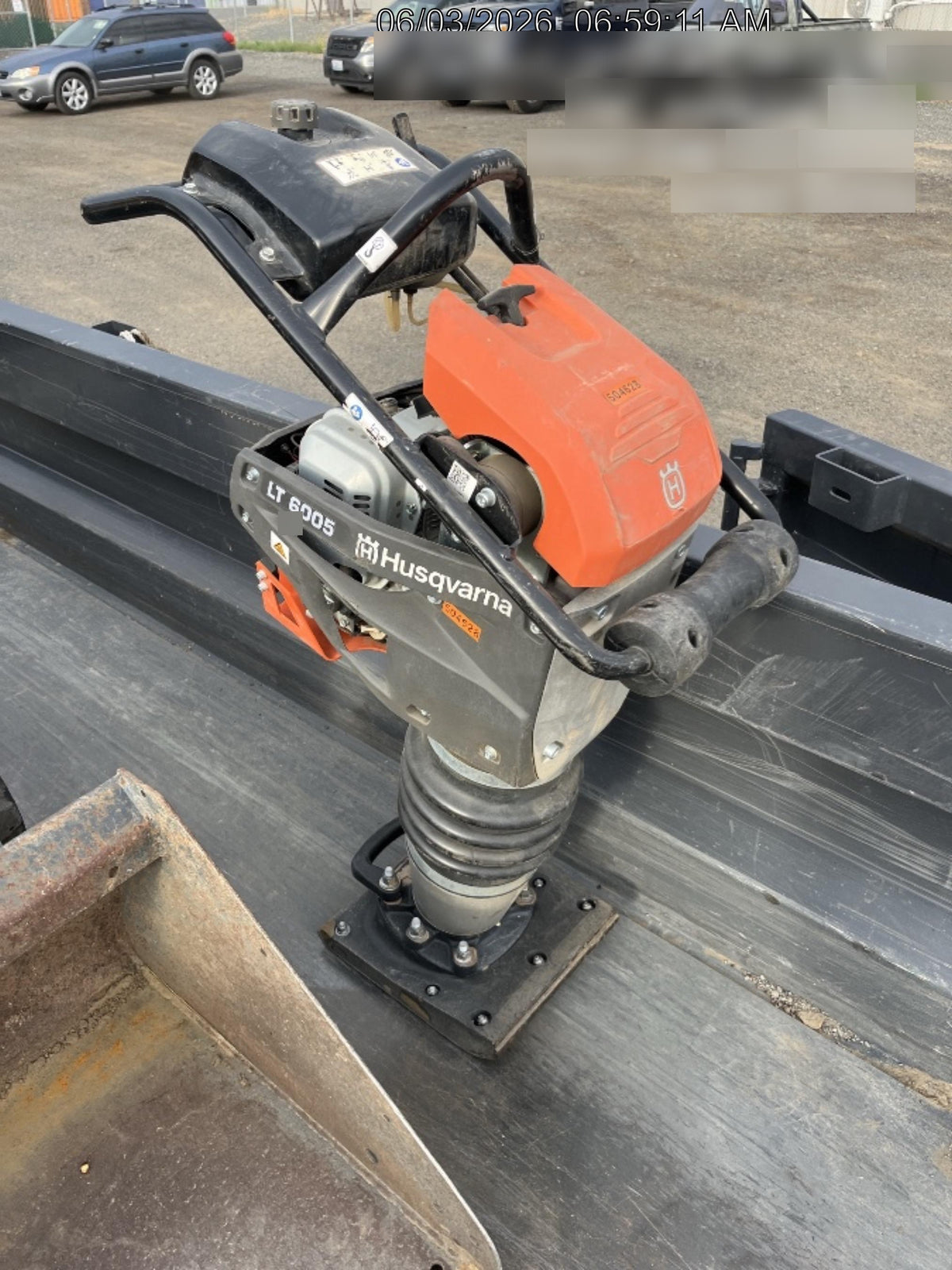 2025 HUSQVARNA LT6005
