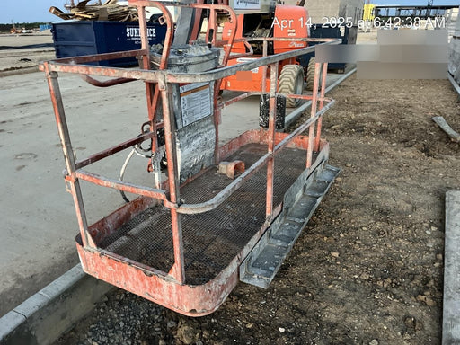 2019 JLG 660SJ