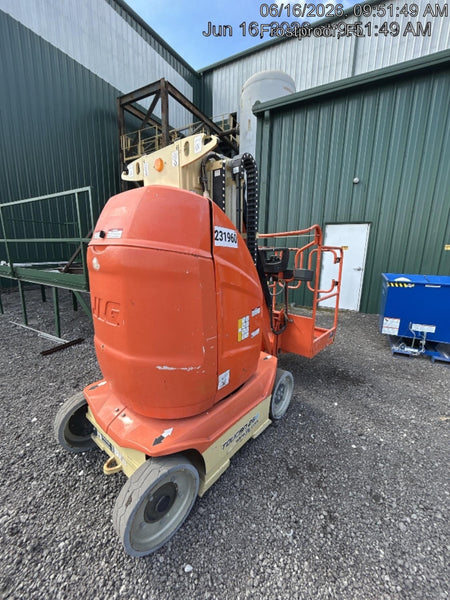 2022 JLG 26E