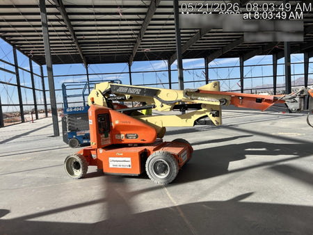 2021 JLG E400AJP Narrow