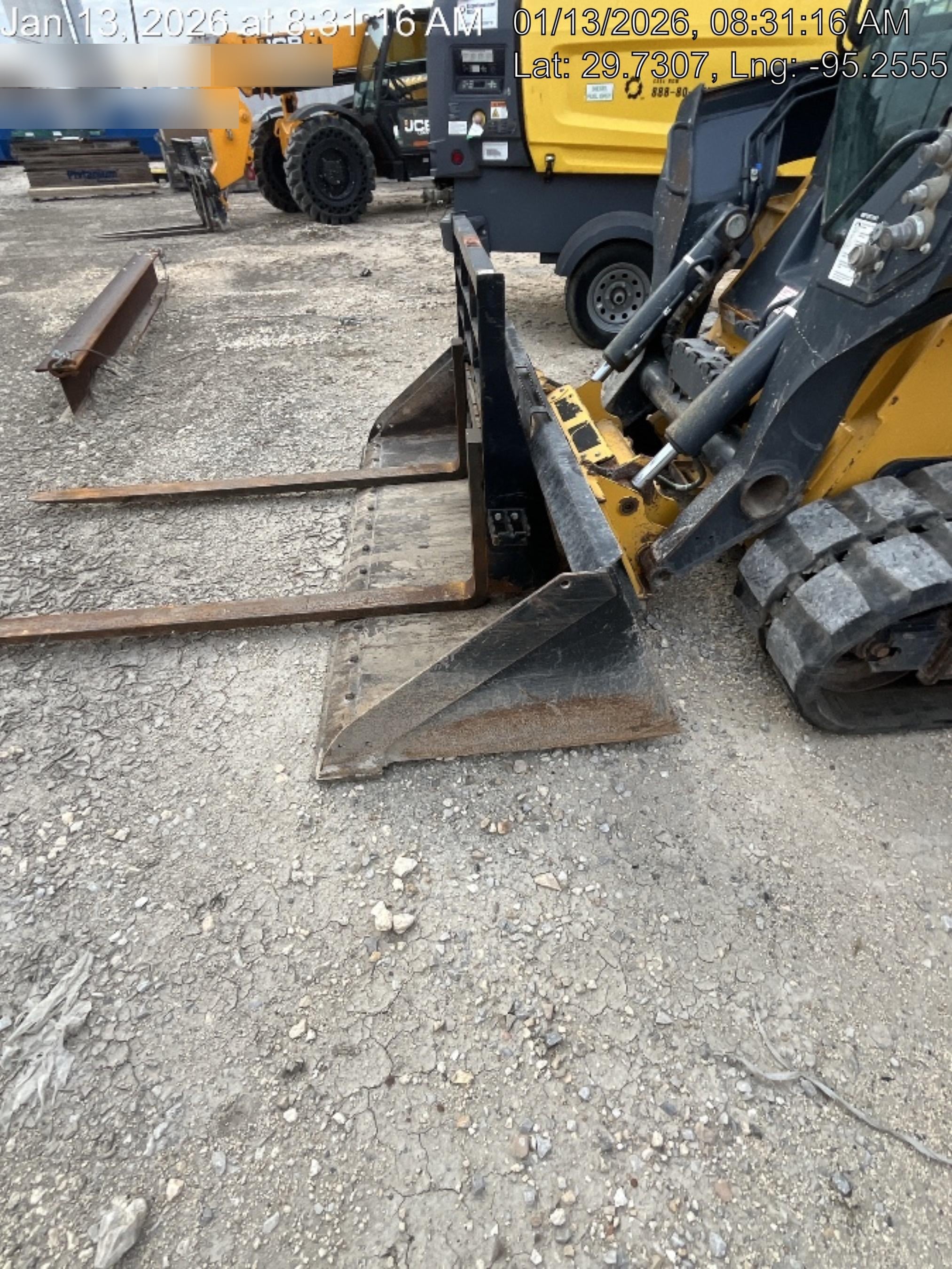 2021 ARROW MATERIAL HANDLING 60" Pallet Forks