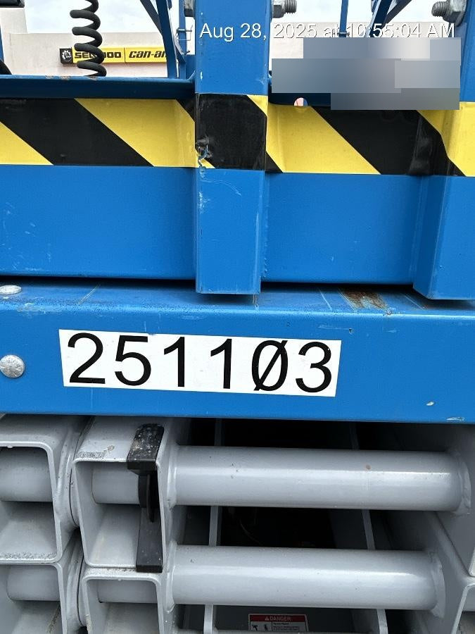 2022 GENIE GS-3232