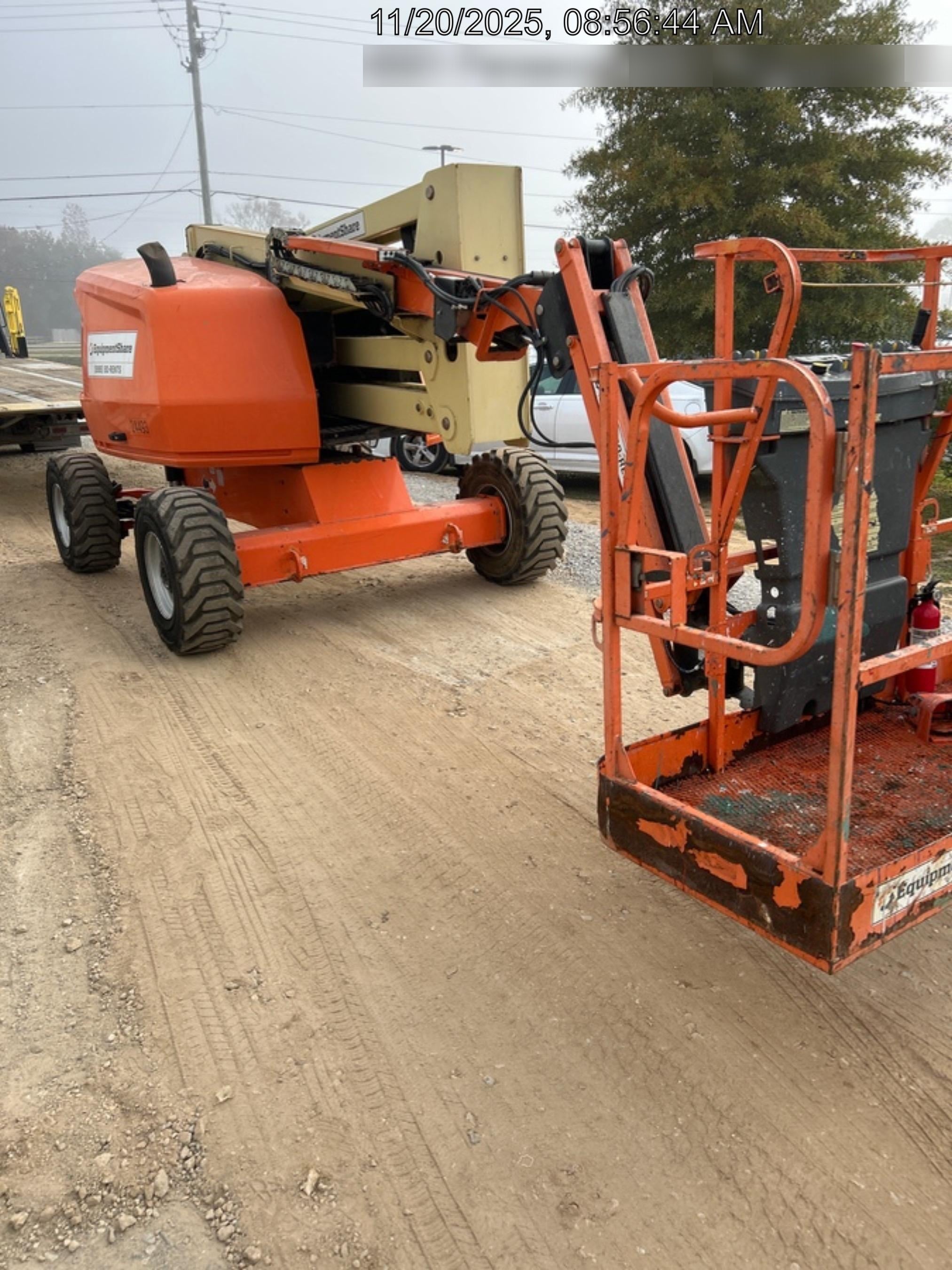 2019 JLG 450AJ